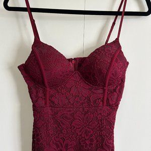 Lulu's Red Lacy Dress